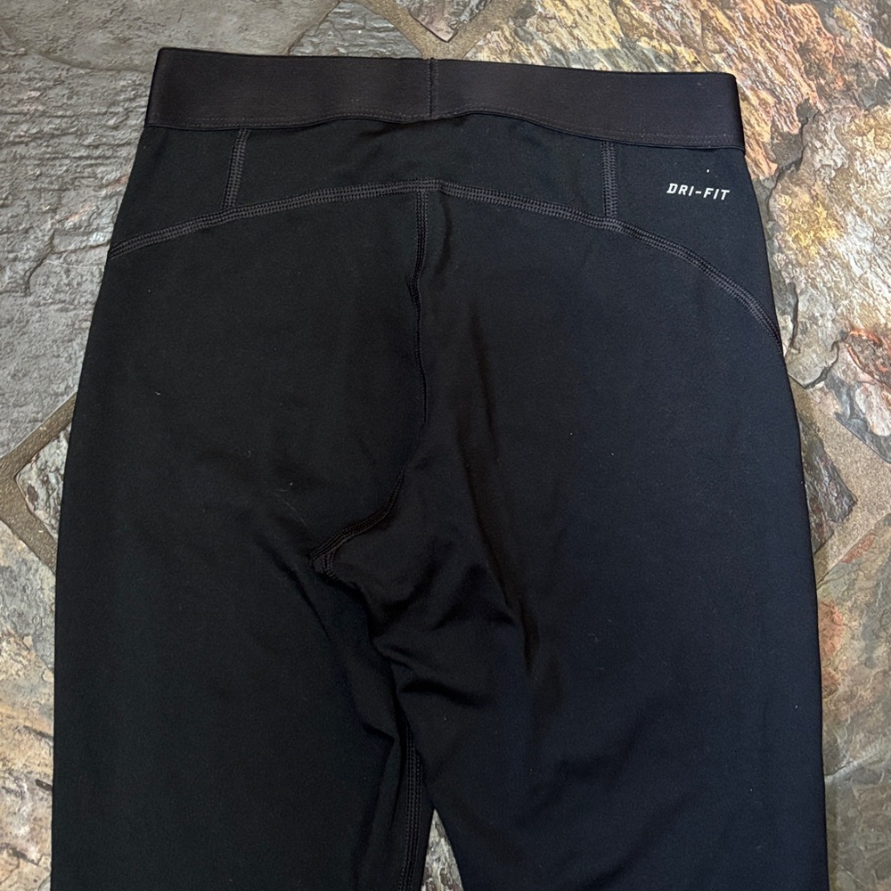 Nike Pro Dri-Fit Leggings - Picture 4 of 8